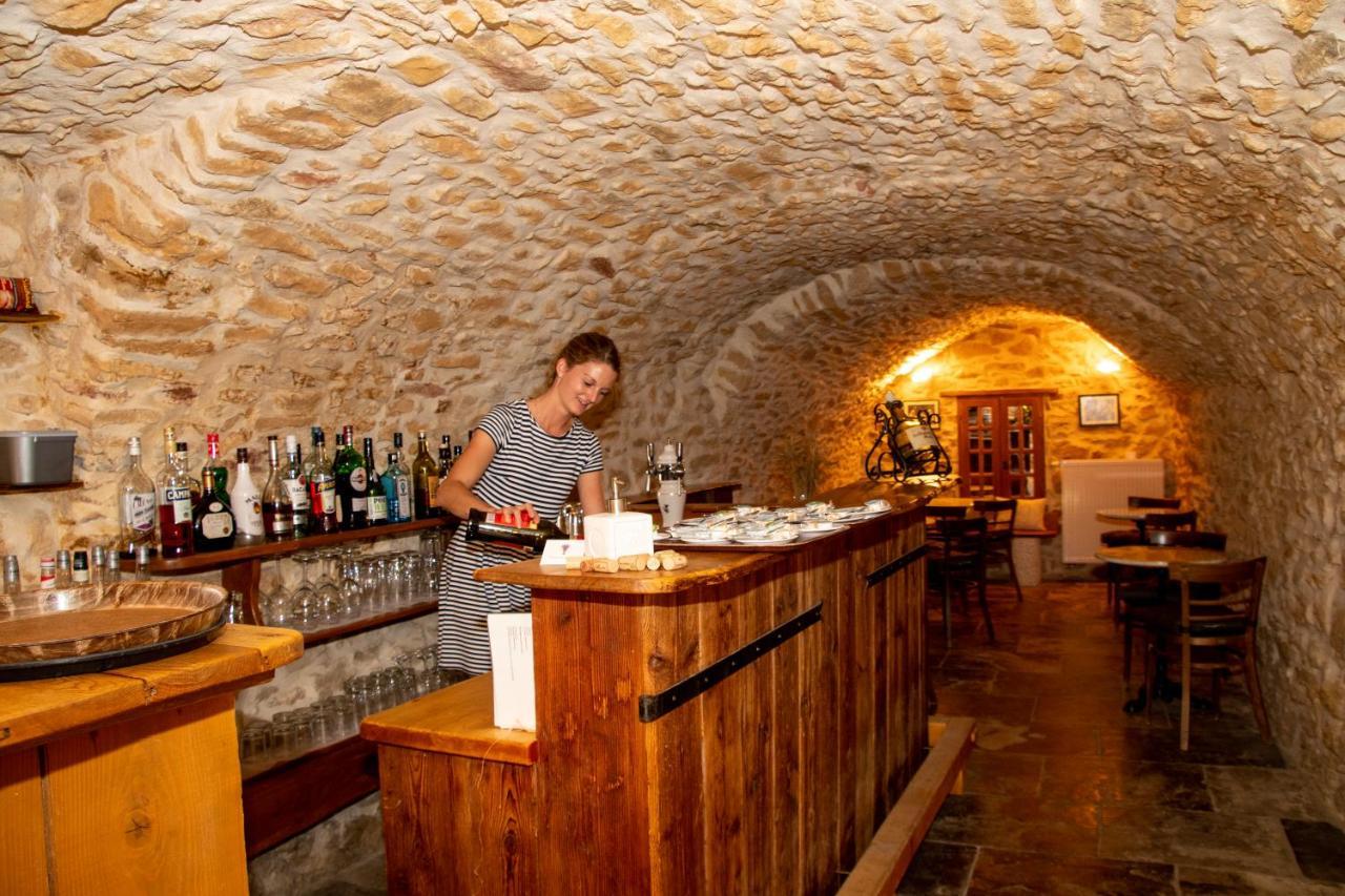 Domaine Du Frigoulet Hotel Vagnas Bagian luar foto